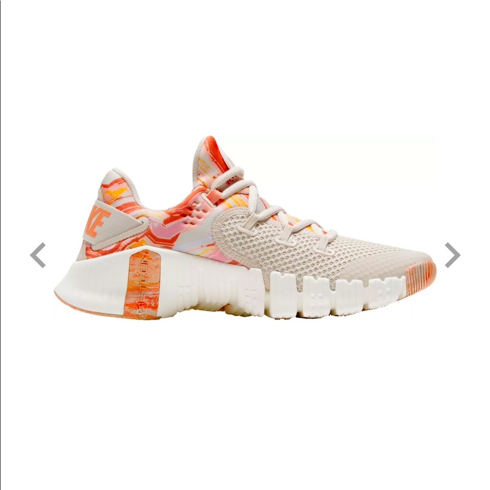 Nike Women's Free Metcon 4 Training Shoes